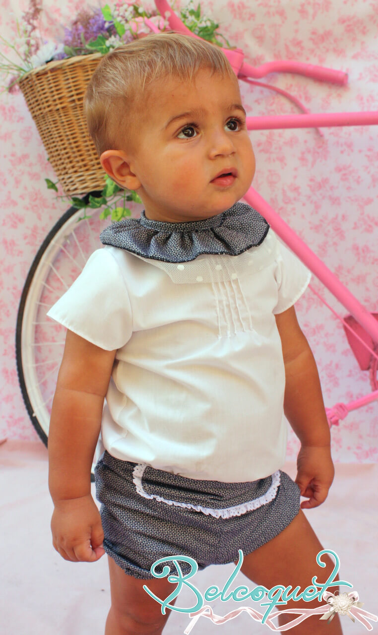 Leonor conjunto niño marino