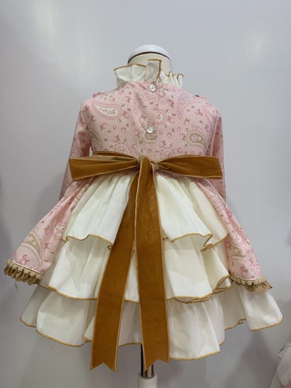 Dulce vestido de vuelo con volantes - Imagen 3