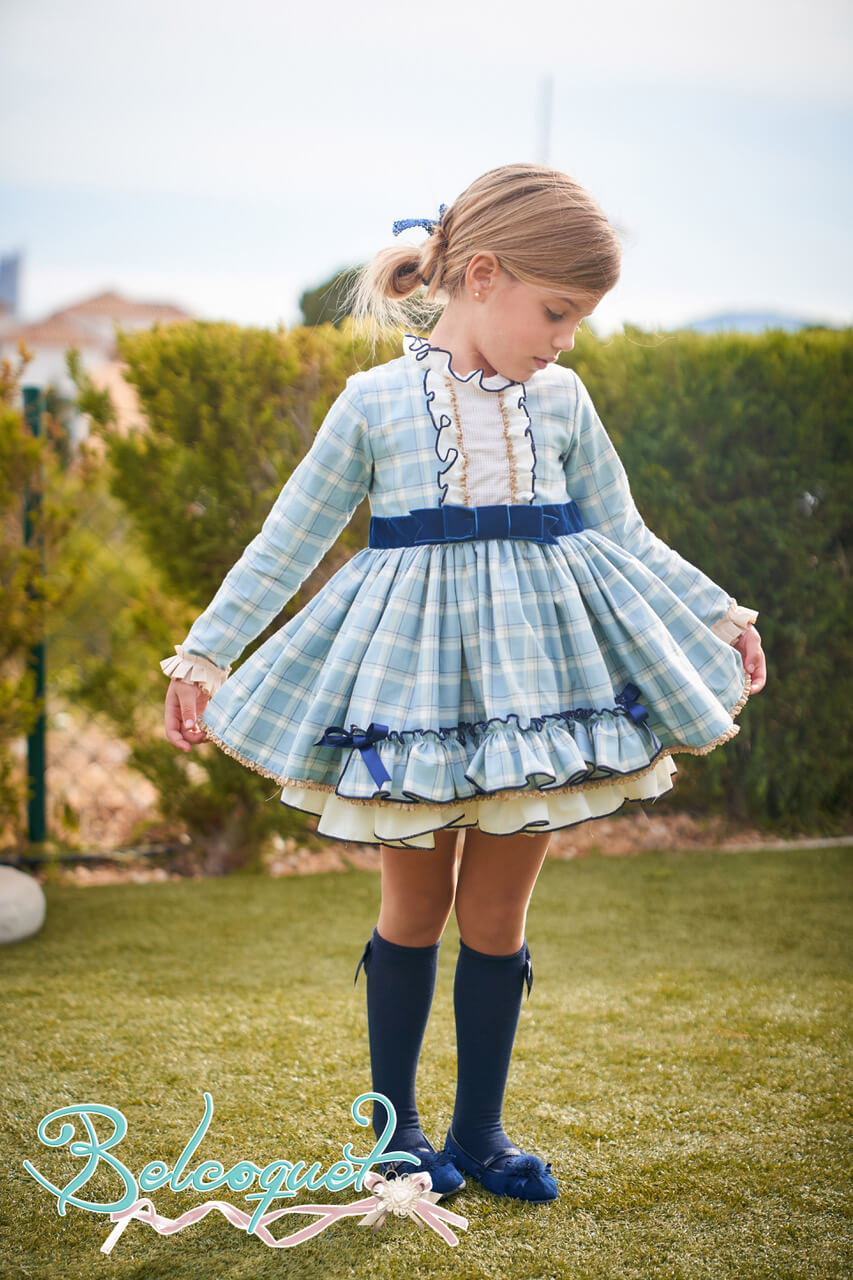 Albeniz vestido de vuelo azul