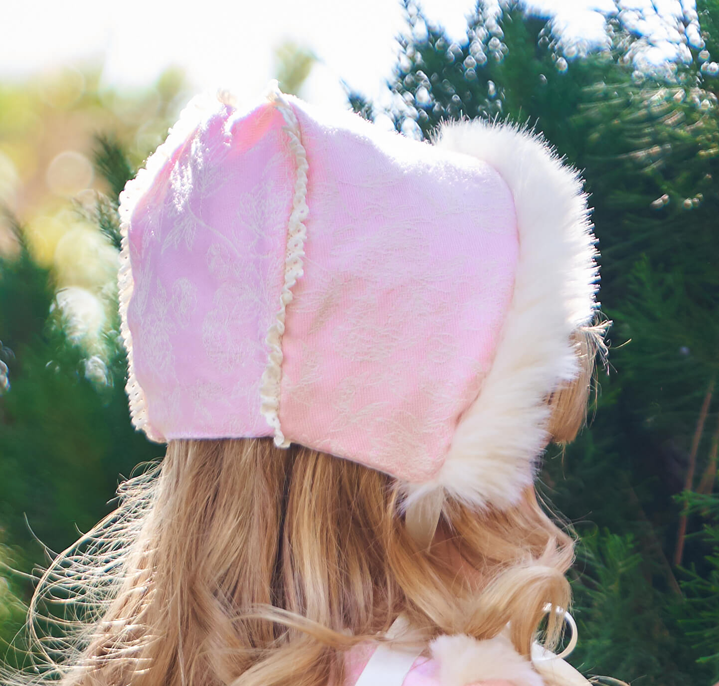 Presley pink bonnet
