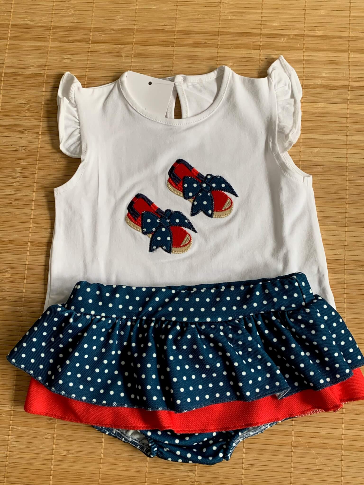 Conjunto marino niña
